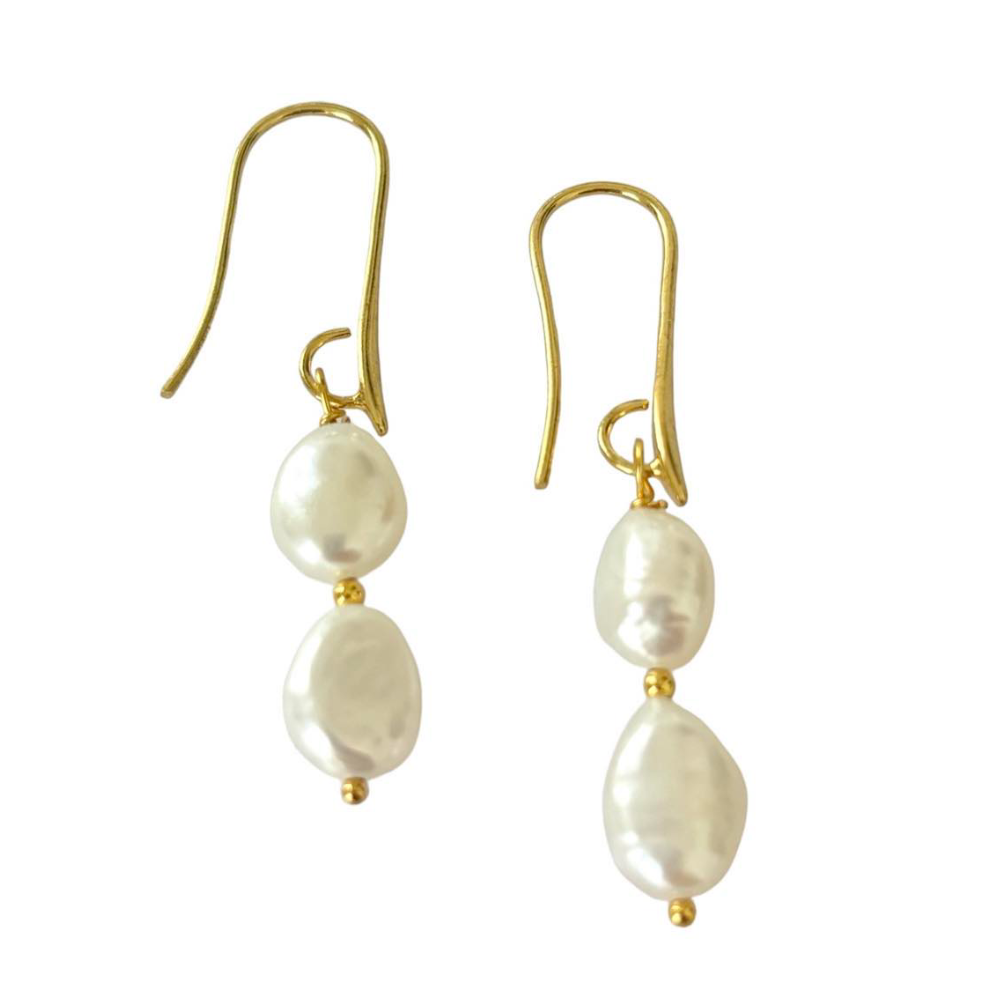 Elegant Gold Pearl Dangle Earrings